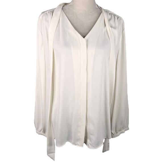 Chico's Blouse Off White 4 XXL 20/22 Button Up Tie Long Sleeves - Picture 2 of 13